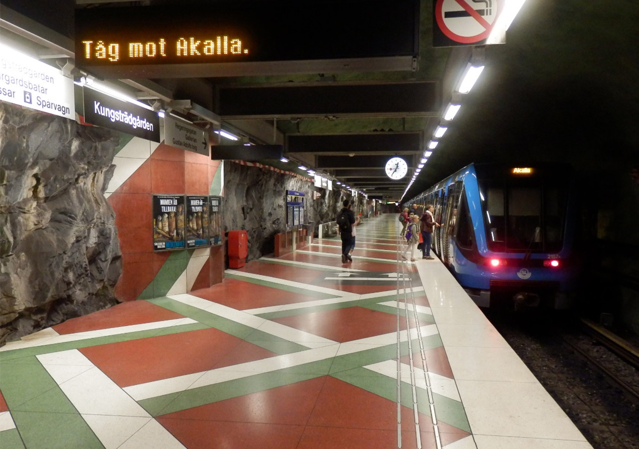 © Jeffrey Kenworthy Stockholm’s metro