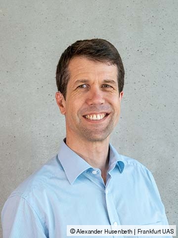 Foto von Herrn Prof. Dr.-Ing. Stefan Dominico