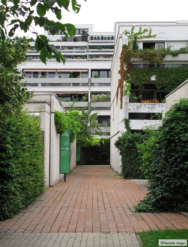 Olympisches Dorf München Innenansicht aus dem Olympischen Dorf München