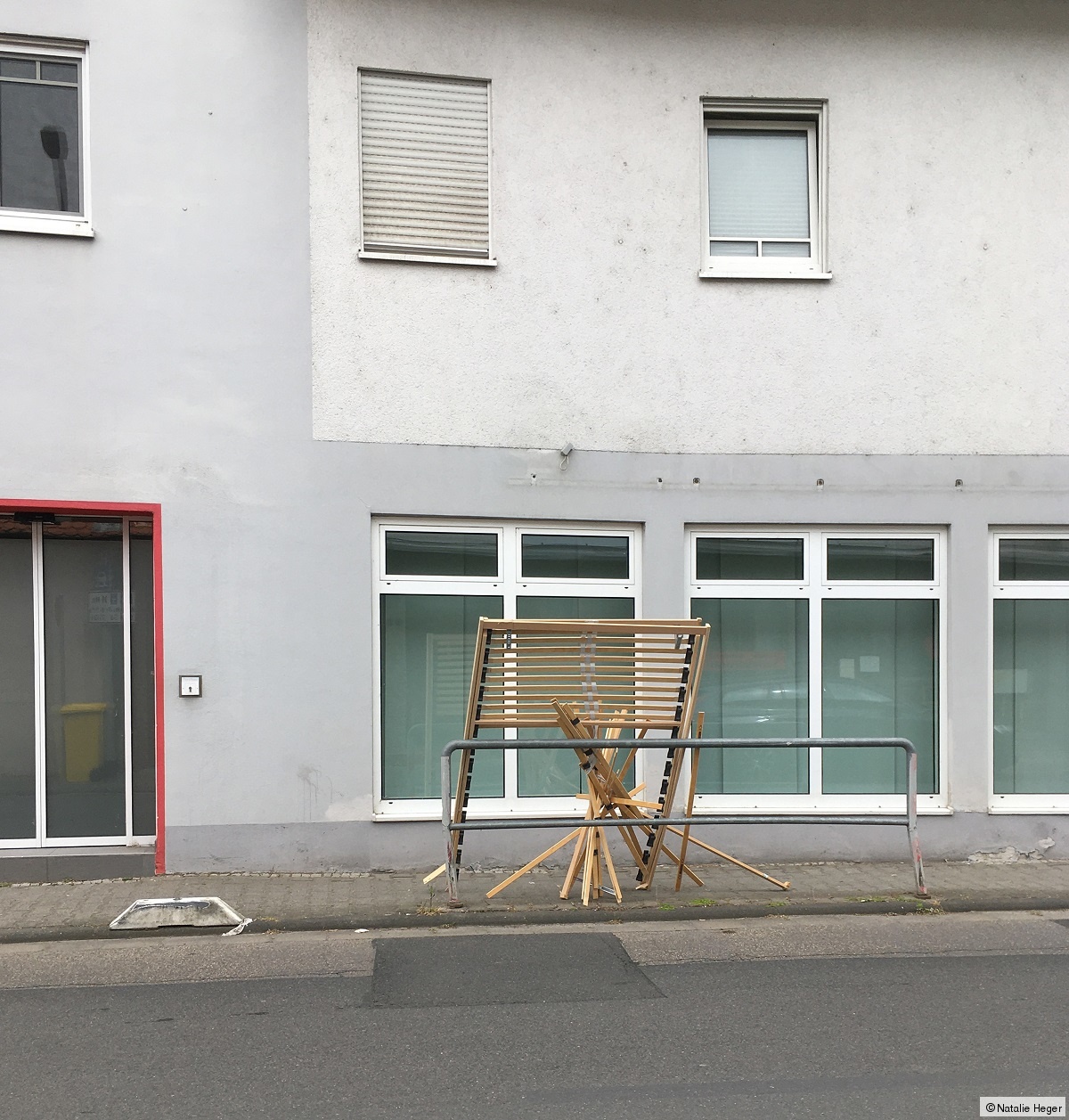 Sperrmüll Lattenrost in der Hauptstraße